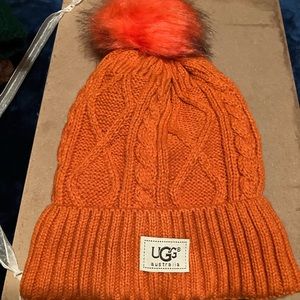 Ugg fleece lined beanie